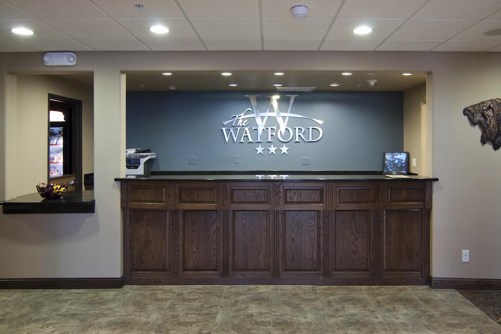 Hotel The Watford Watford City Exteriér fotografie